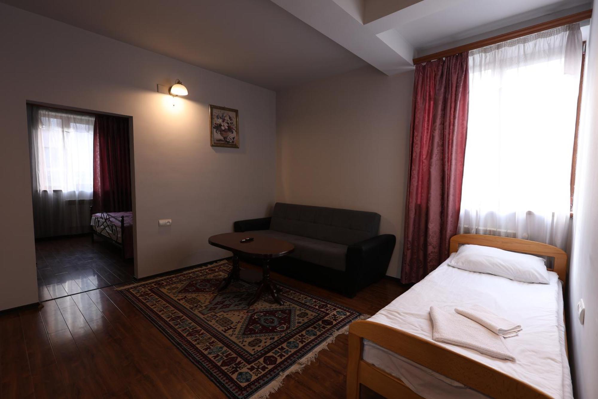 Yeghevnut Hotel Goris Exteriér fotografie